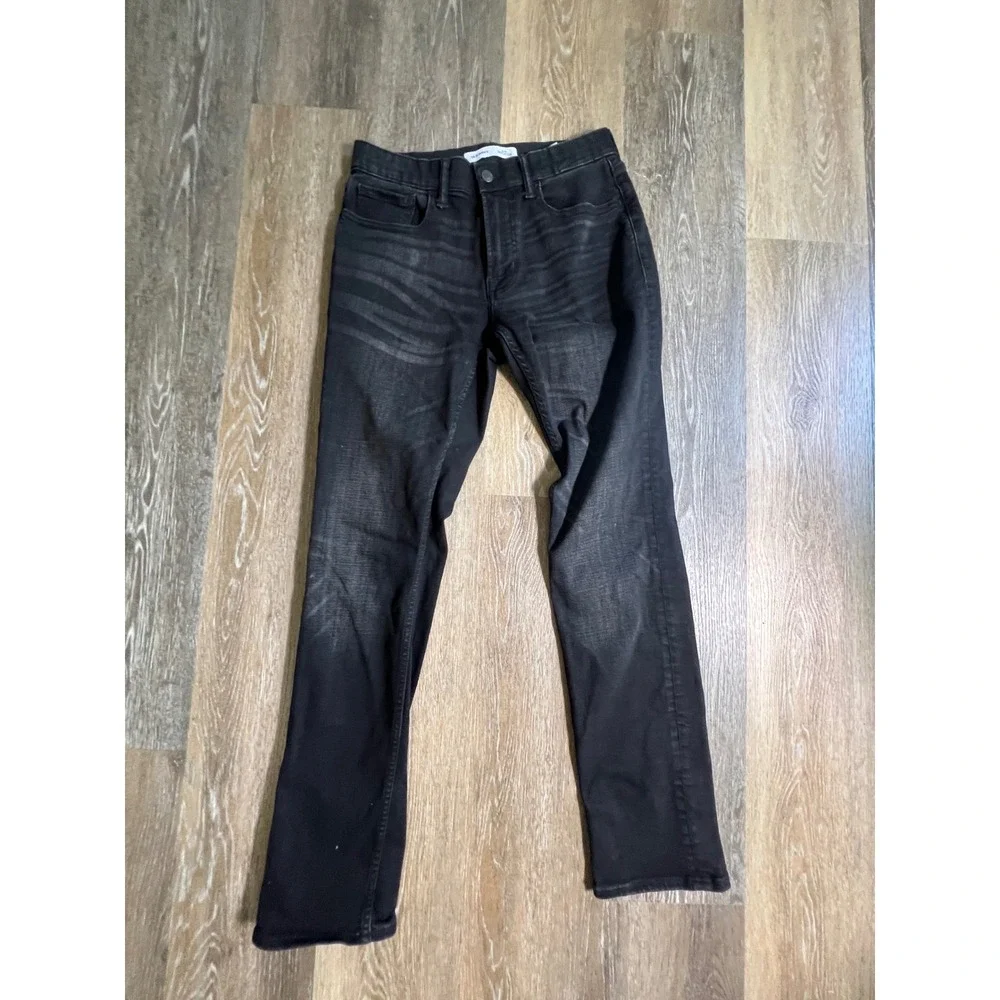 Old Navy Slim Jeans Women 30x32 Black Built-In Flex Whiskered Denim‎